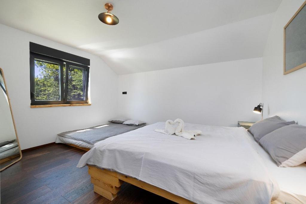 Apartament Tree Elements Treehouse Retreat Slunj Pokój zdjęcie